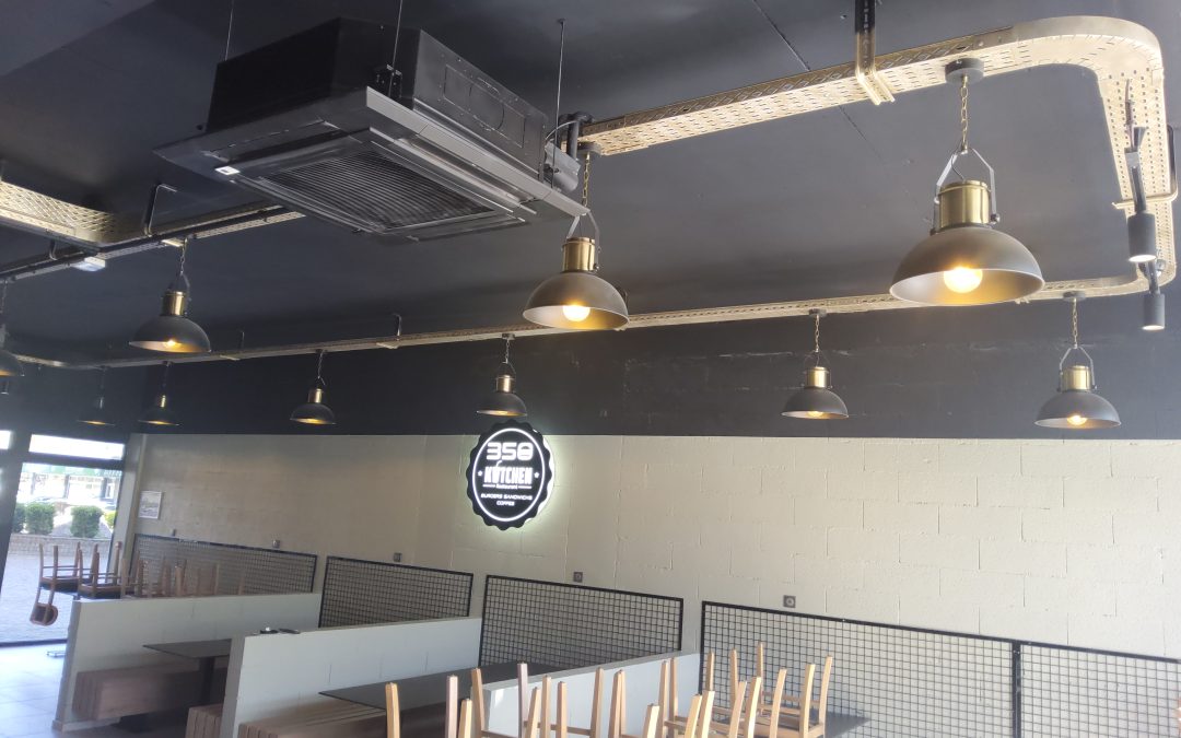 Restaurant 350 kitchen – Ris-Orangis